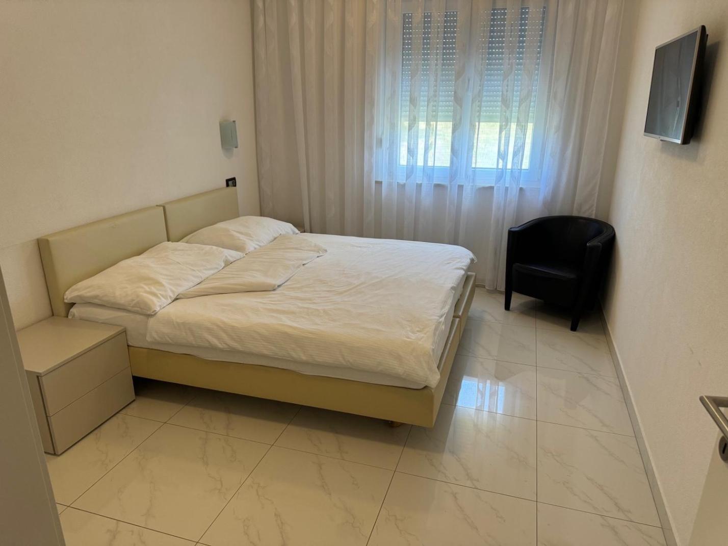 Funtana Appartements An Der 1 Reihe Vom Meer Экстерьер фото